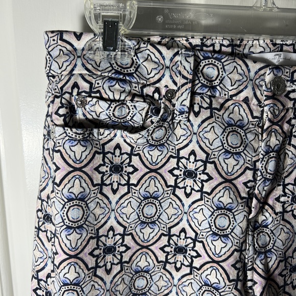 7 For All Mankind Sz 31 Stained Glass Mosaic Pink Blue Cropped Jeans POSH36 - Picture 2 of 16